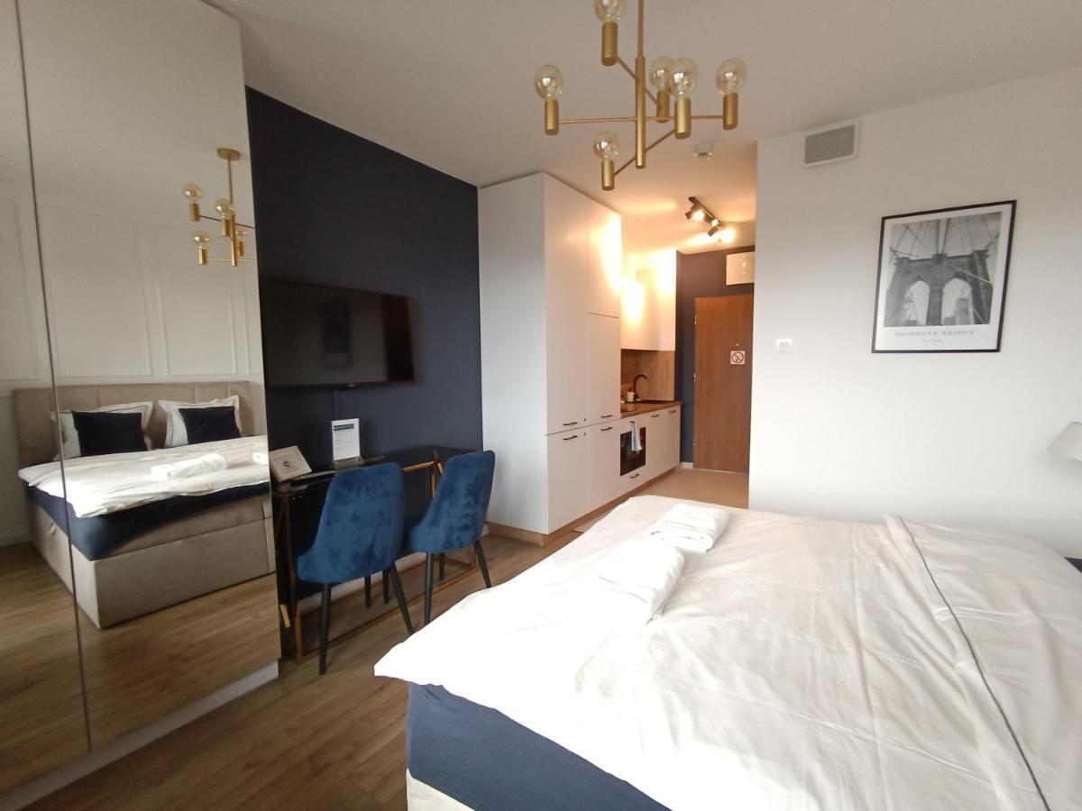 Apartment To Be - Blue Warschau