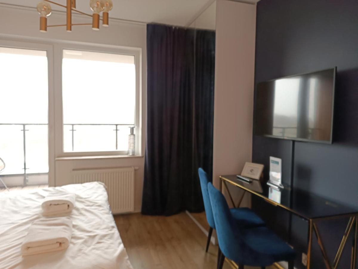 Apartment To Be - Blue Warschau